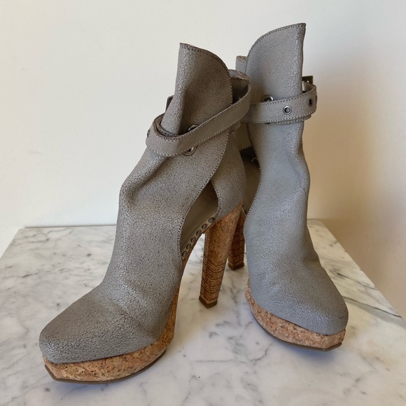 Herve Leger Platform Shoes - Picture 2 of 11